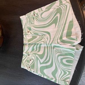 Steve Madden Green Trendy shorts